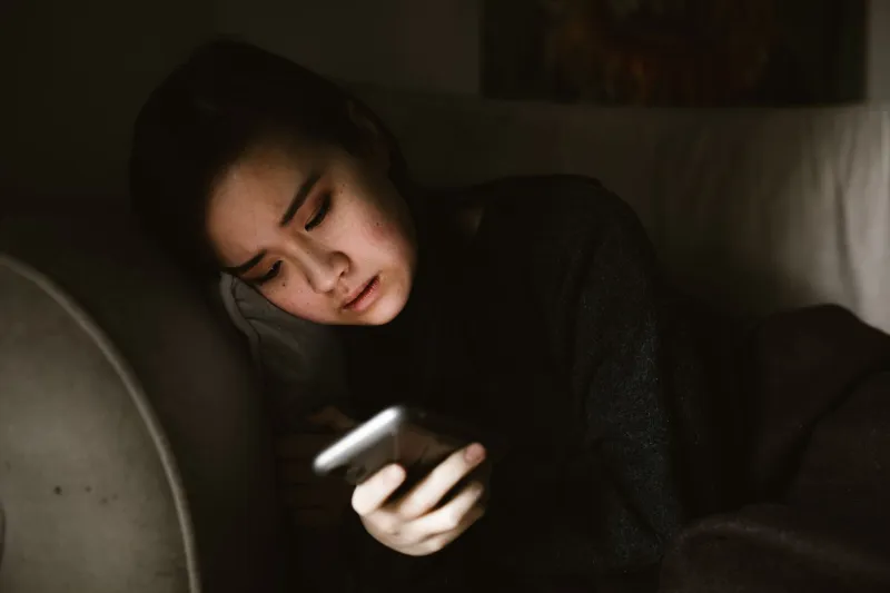 When a Stranger Dies and You Fall Apart: The Strange, Real Grief of Losing Someone You Never Met